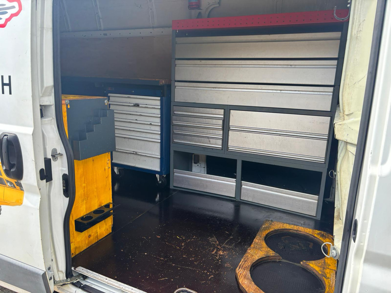 Leasing para Fiat Ducato Maxi KW 35 L4H3 130 E5 - Motorschaden Fiat Ducato Maxi KW 35 L4H3 130 E5 - Motorschaden: foto 7 Leasing para Fiat Ducato Maxi KW 35 L4H3 130 E5 - Motorschaden Fiat Ducato Maxi KW 35 L4H3 130 E5 - Motorschaden: foto 7