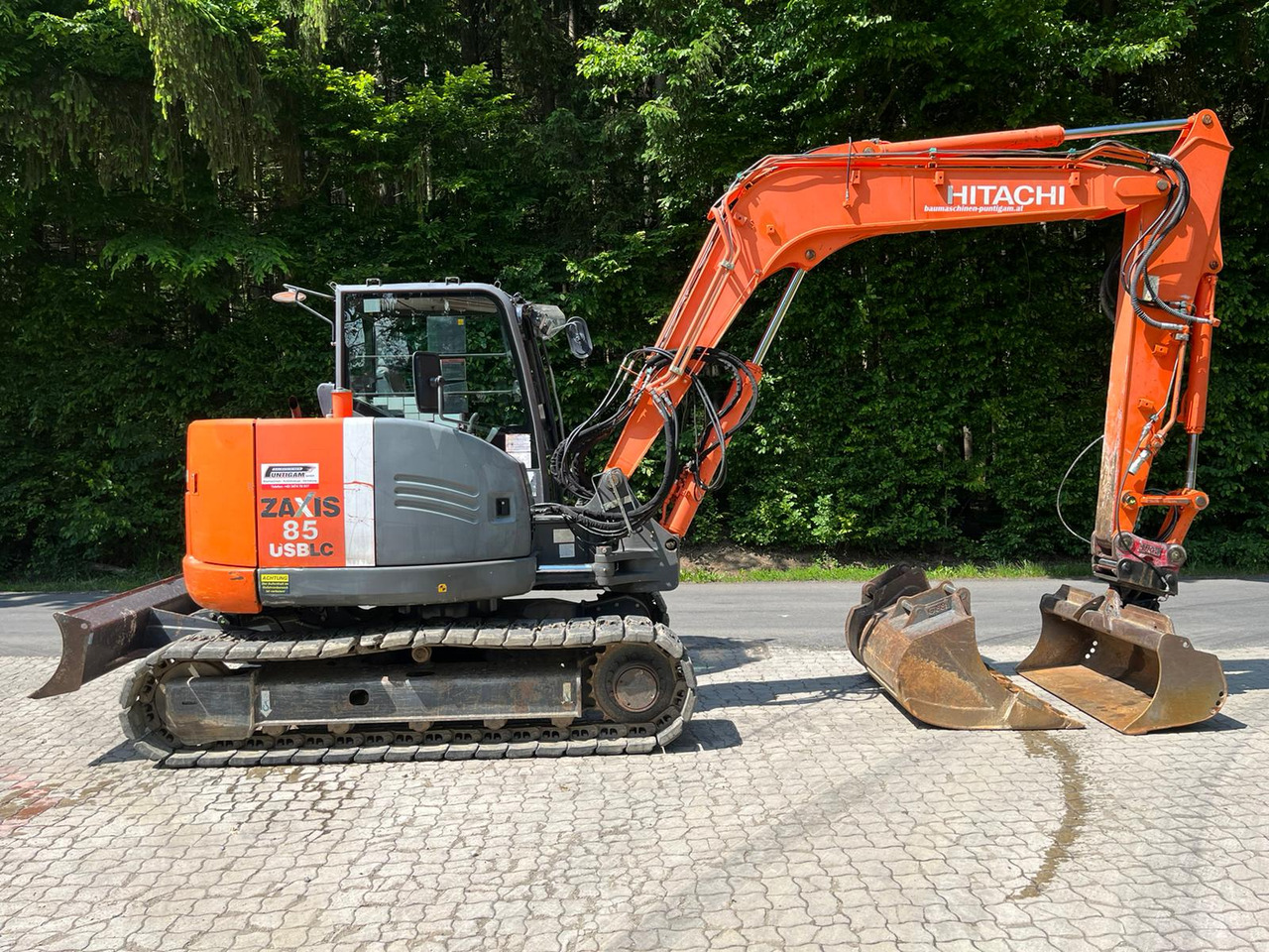HITACHI ZX 85 USBLC-3 - Miniexcavadora: foto 2 HITACHI ZX 85 USBLC-3 - Miniexcavadora: foto 2