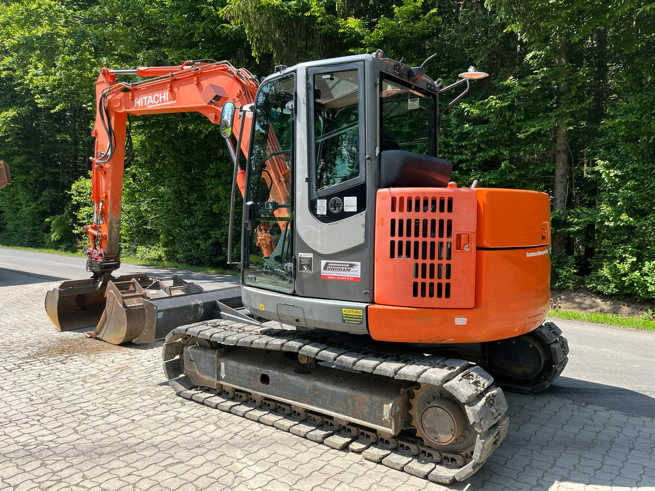 HITACHI ZX 85 USBLC-3 - Miniexcavadora: foto 5 HITACHI ZX 85 USBLC-3 - Miniexcavadora: foto 5