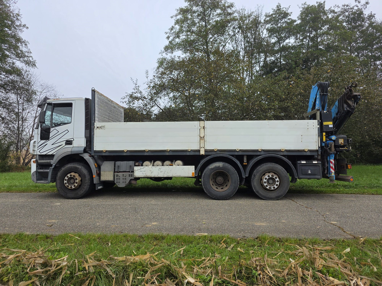 IVECO Stralis AD mit Fassi F210A.25 - Camión grúa: foto 1 IVECO Stralis AD mit Fassi F210A.25 - Camión grúa: foto 1