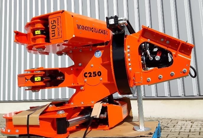 Westtech Woodcracker C 250 - Implemento para Excavadora: foto 2 Westtech Woodcracker C 250 - Implemento para Excavadora: foto 2