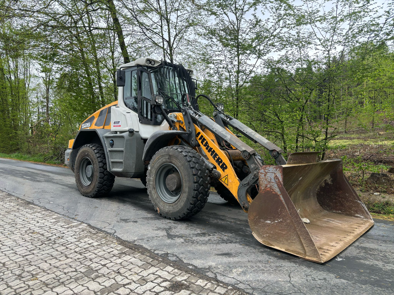 LIEBHERR L 526 - Cargadora de ruedas: foto 4 LIEBHERR L 526 - Cargadora de ruedas: foto 4