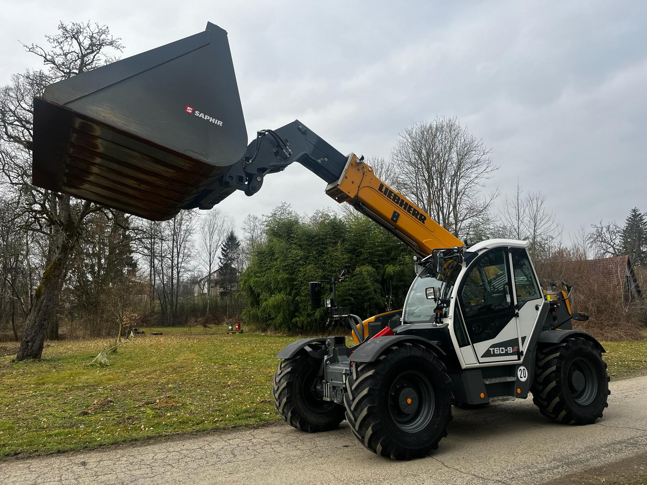 Cargadora de ruedas telescópica LIEBHERR T 60-9s: foto 8