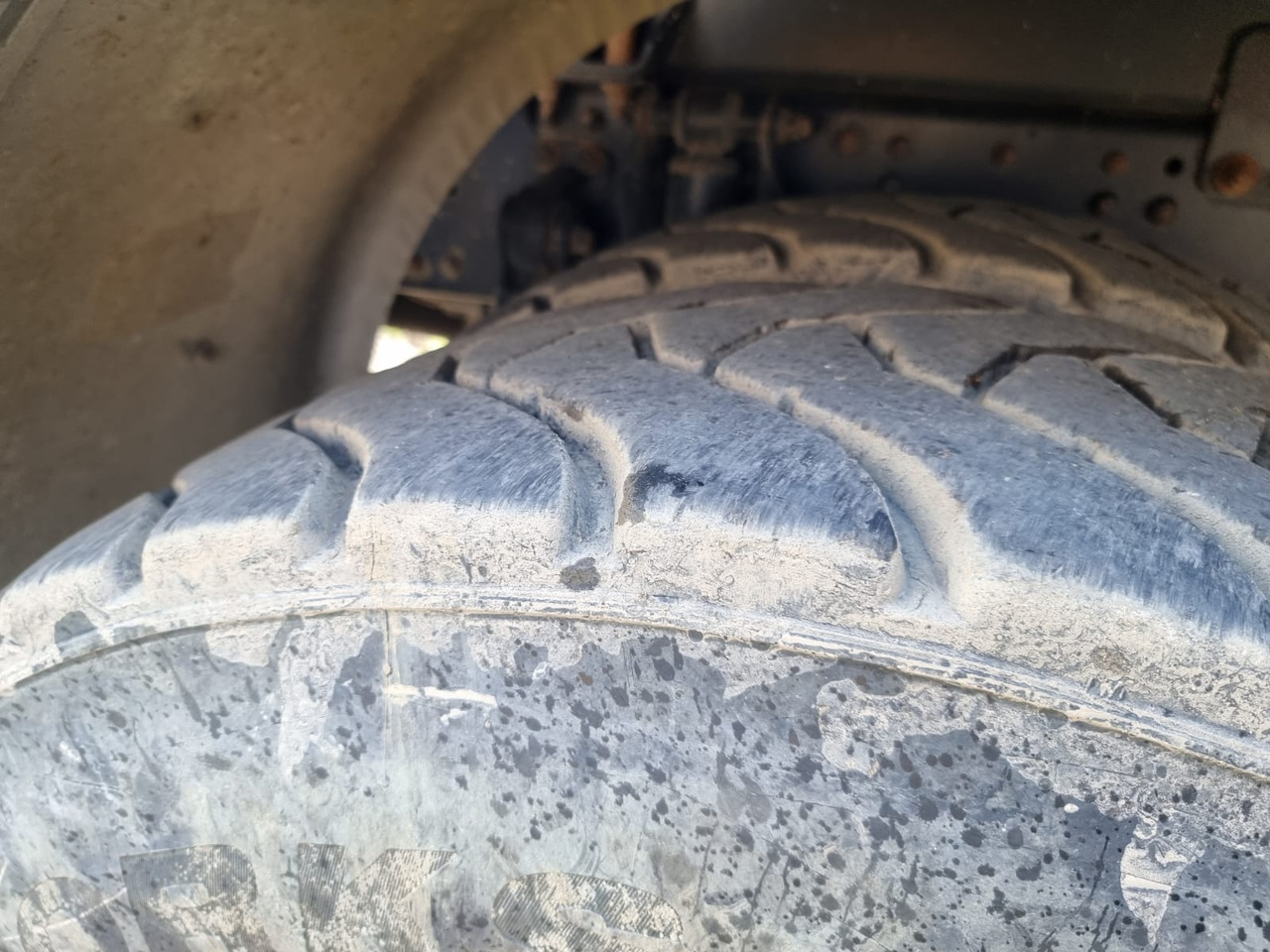 Camión volquete MAN TGS 35.510: foto 12