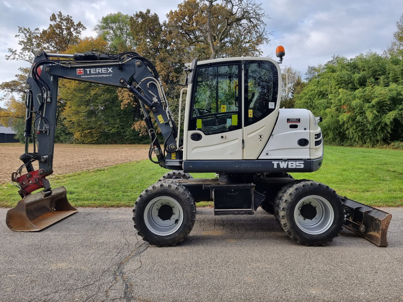 Terex TW 85 - Excavadora de ruedas: foto 1 Terex TW 85 - Excavadora de ruedas: foto 1