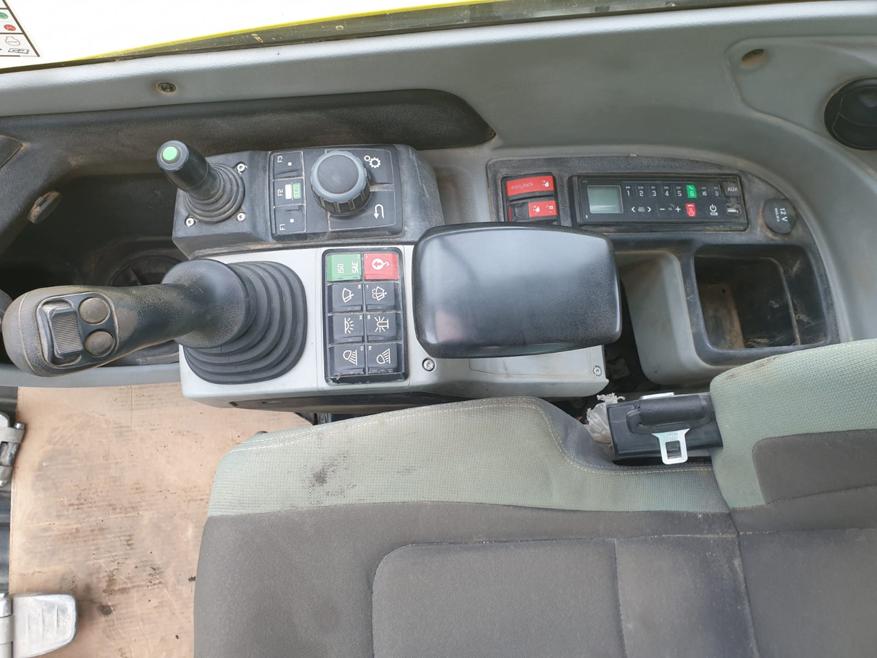 Miniexcavadora WACKER NEUSON EZ 80: foto 17