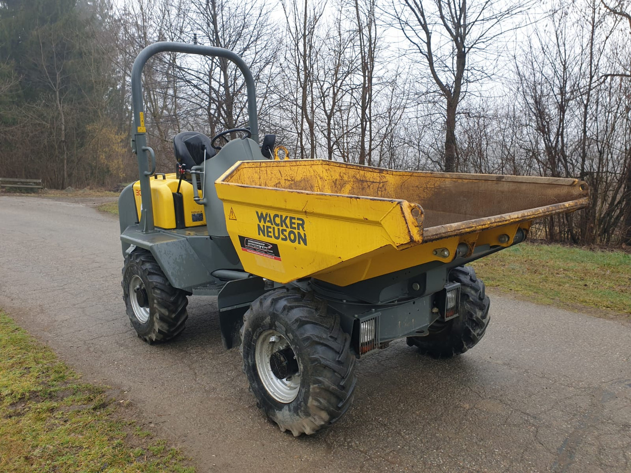 WACKER Neuson 3001 - Dúmper: foto 5 WACKER Neuson 3001 - Dúmper: foto 5