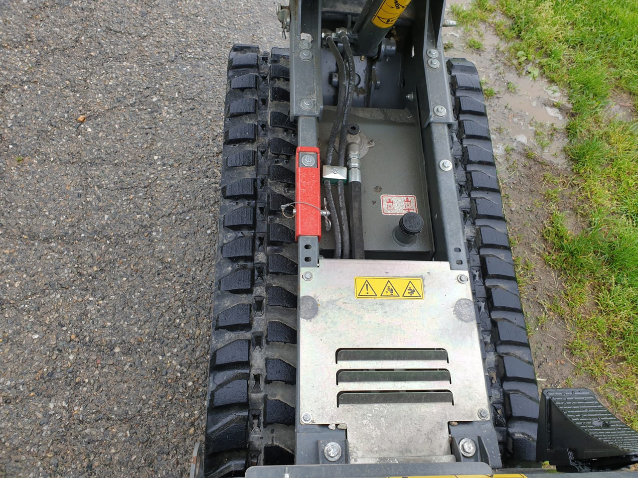 Dúmper de cadenas WACKER Neuson DT 05: foto 11 Dúmper de cadenas WACKER Neuson DT 05: foto 11