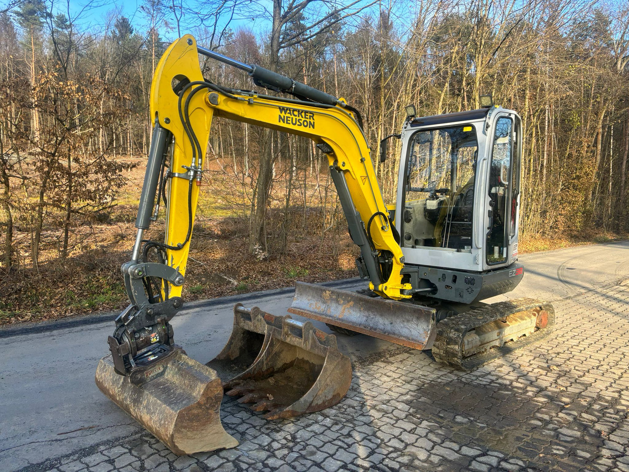 WACKER Neuson EZ 38 - Miniexcavadora: foto 3 WACKER Neuson EZ 38 - Miniexcavadora: foto 3