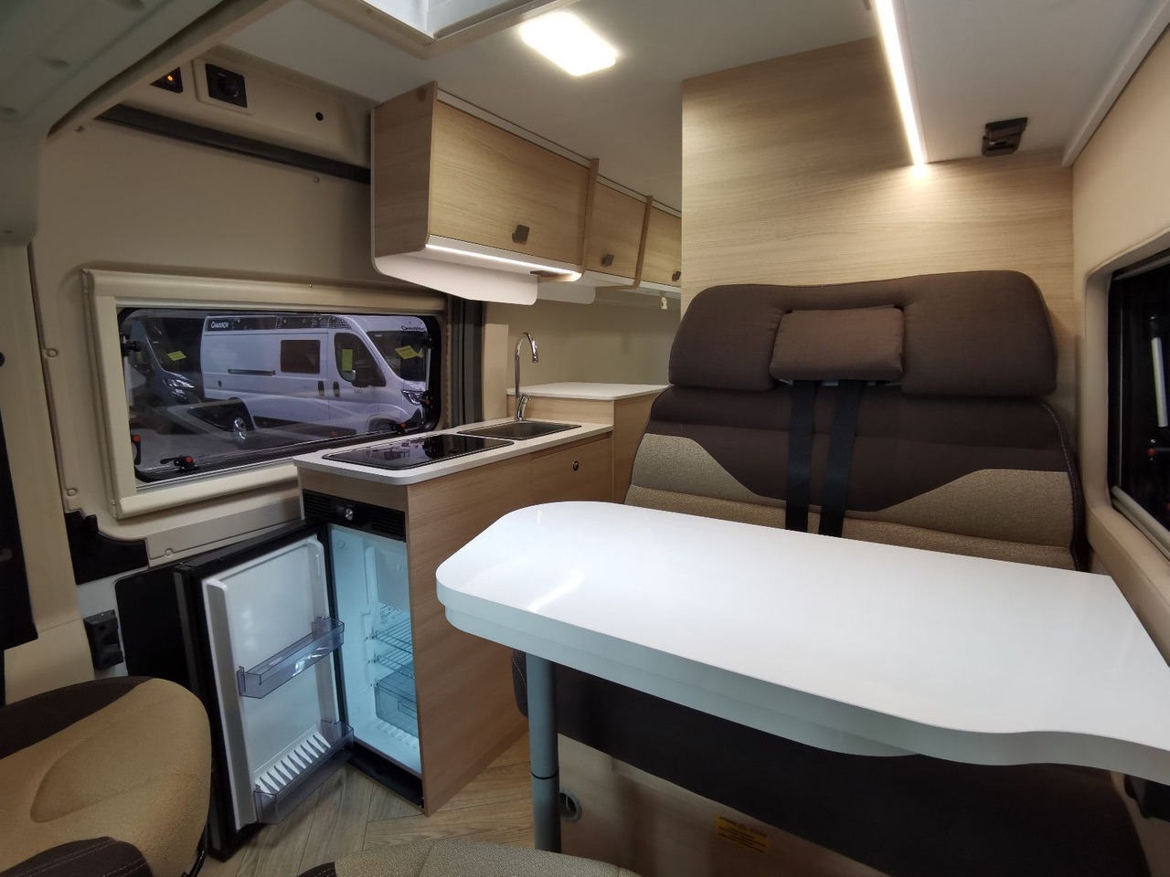 Cámper nuevo Chausson V697 FIRST LINE / - 2025 - /140PS / EINZELBETTEN Chausson V697 FIRST LINE / - 2025 - /140PS / EINZELBETTEN: foto 12