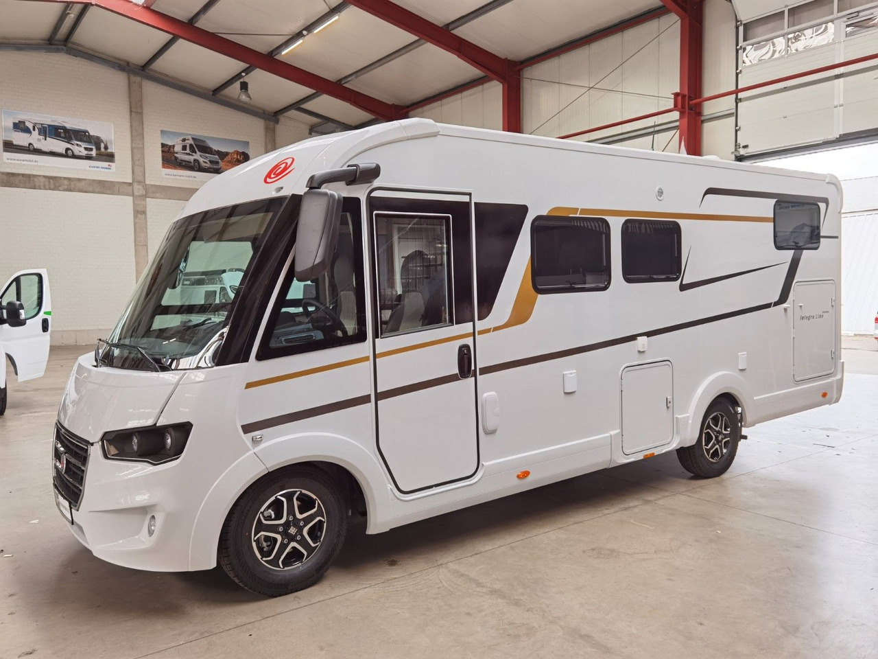 Leasing para  Eura Mobil INTEGRA LINE 720 EB /-2026-/180-8G/ EINZELBETTEN Eura Mobil INTEGRA LINE 720 EB /-2026-/180-8G/ EINZELBETTEN: foto 6