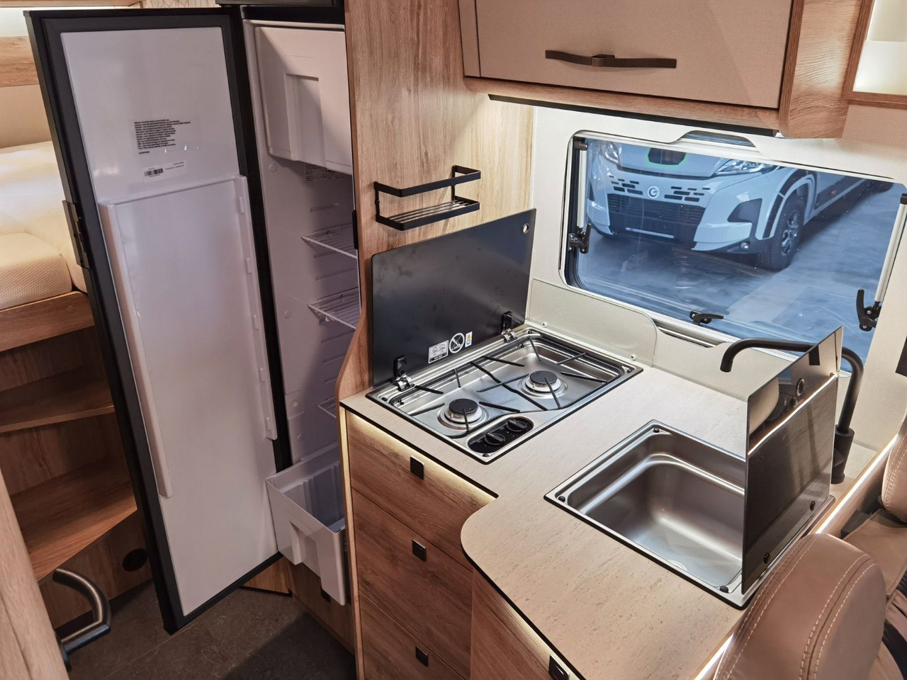 Autocaravana perfilada Eura Mobil PROFILA RS 695 EB /-2026-/ HUBBETT& EINZELBETTEN: foto 17 Autocaravana perfilada Eura Mobil PROFILA RS 695 EB /-2026-/ HUBBETT& EINZELBETTEN: foto 17