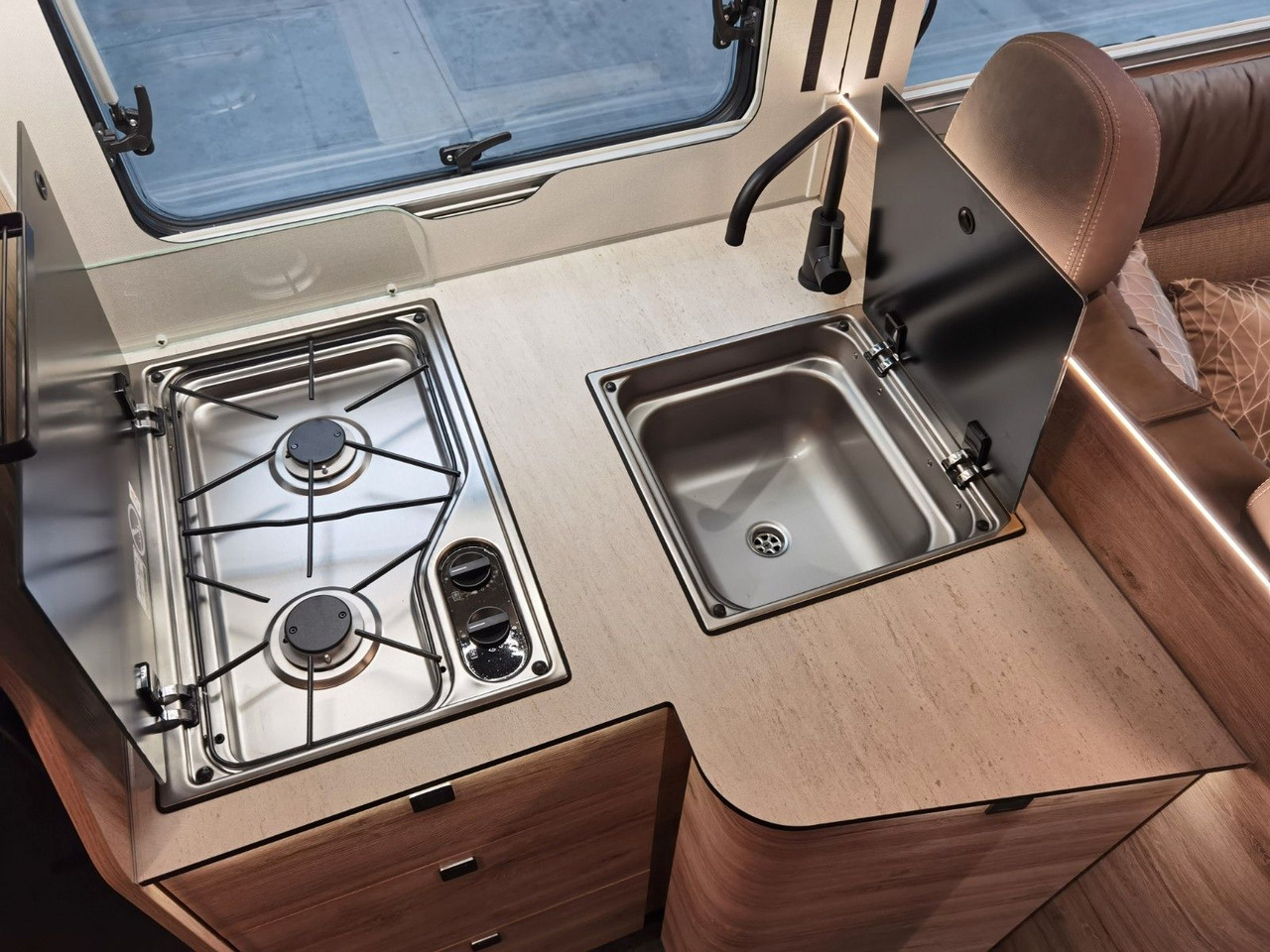 Autocaravana perfilada Eura Mobil PROFILA RS 695 EB /-2026-/ HUBBETT& EINZELBETTEN: foto 18 Autocaravana perfilada Eura Mobil PROFILA RS 695 EB /-2026-/ HUBBETT& EINZELBETTEN: foto 18