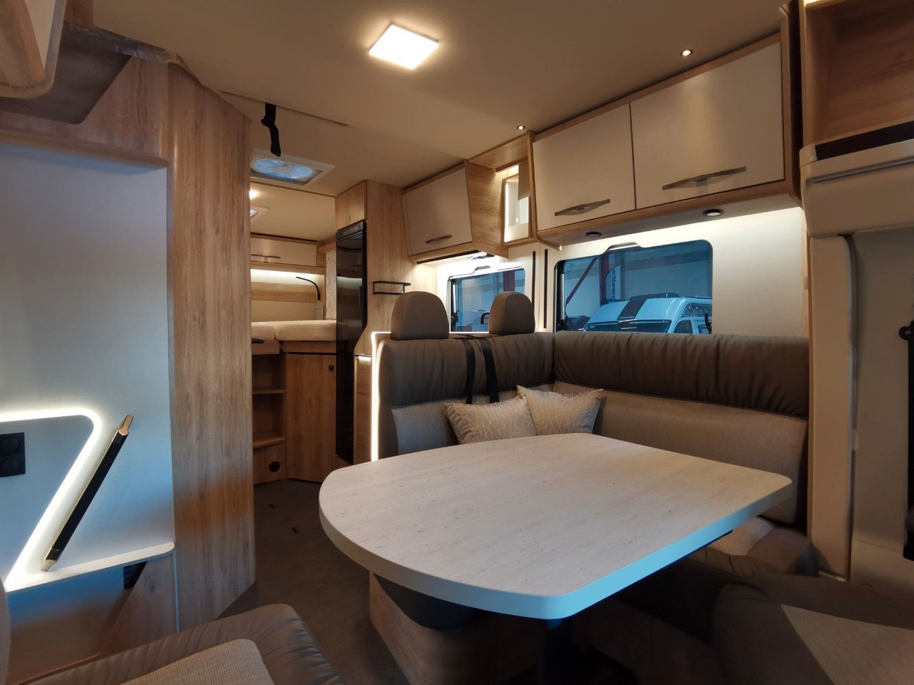 Autocaravana perfilada Eura Mobil PROFILA RS 695 EB /-2026-/ HUBBETT& EINZELBETTEN: foto 16 Autocaravana perfilada Eura Mobil PROFILA RS 695 EB /-2026-/ HUBBETT& EINZELBETTEN: foto 16