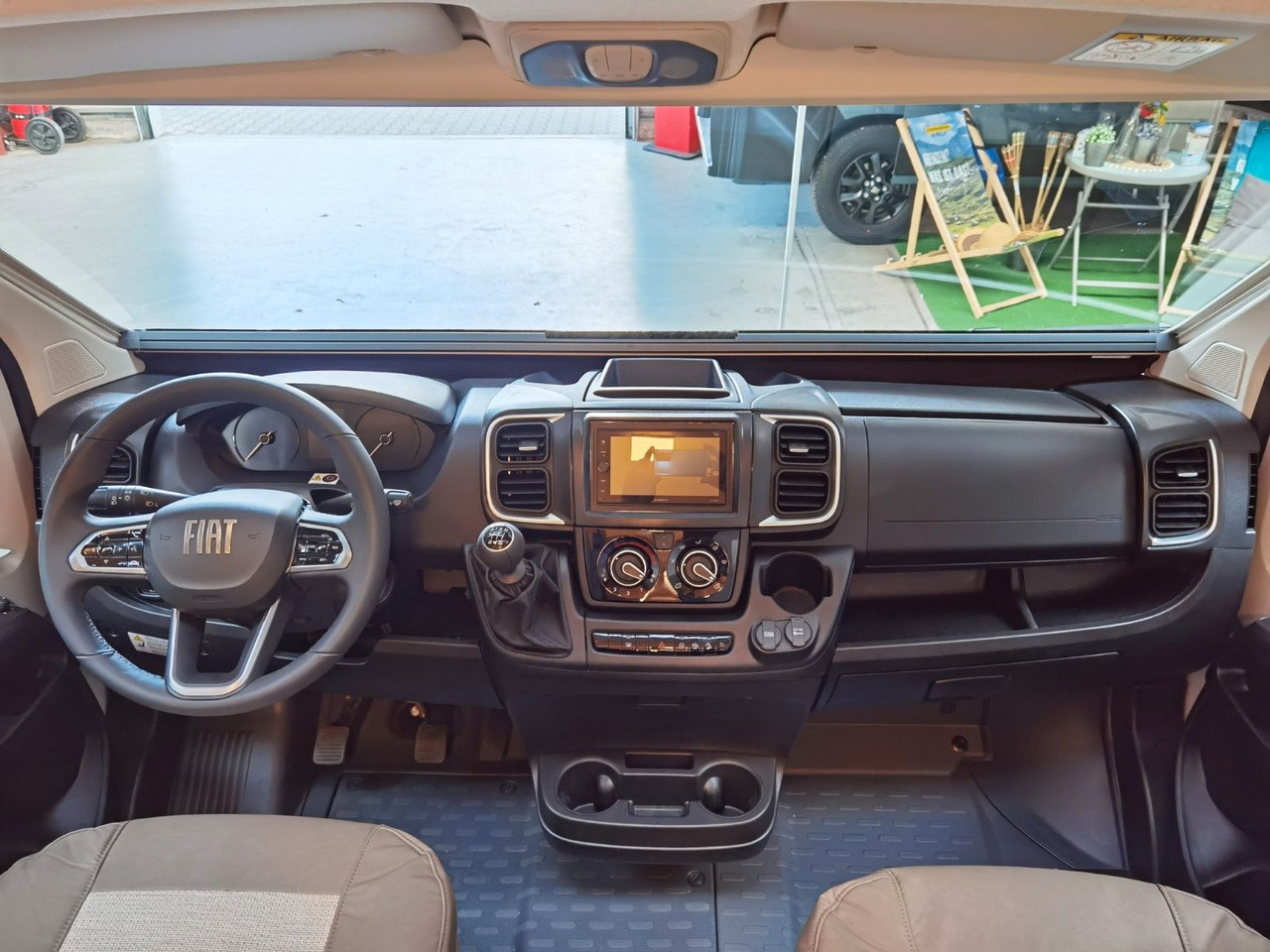 Autocaravana perfilada Eura Mobil PROFILA RS 695 EB /-2026-/ HUBBETT& EINZELBETTEN: foto 13 Autocaravana perfilada Eura Mobil PROFILA RS 695 EB /-2026-/ HUBBETT& EINZELBETTEN: foto 13