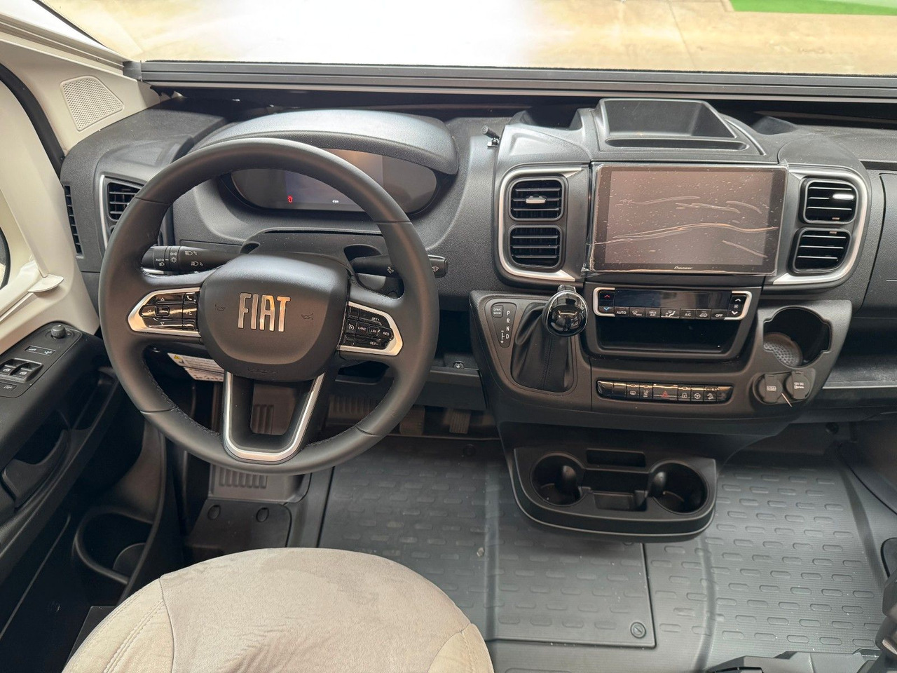 Cámper Karmann DAVIS 590 LIFESTYLE / MODELL 2026 /8-G.AUTOMATIK: foto 14