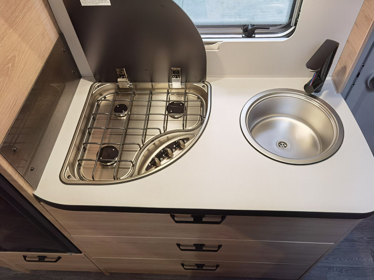 Caravana Weinsberg CARAONE 500 FDK -MODELL 2026- / 1700kg: foto 17 Caravana Weinsberg CARAONE 500 FDK -MODELL 2026- / 1700kg: foto 17