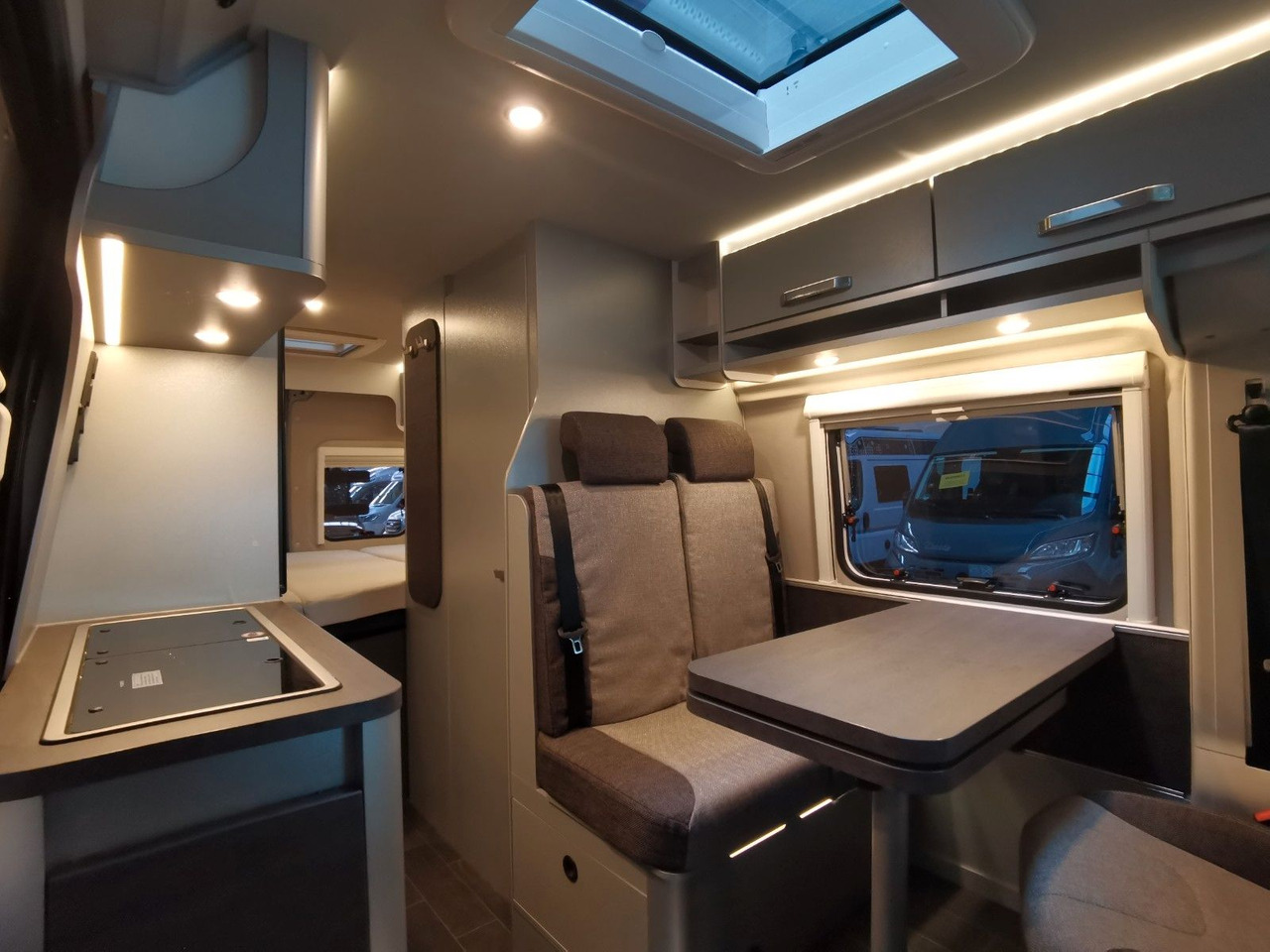 Cámper Weinsberg CARATOUR 600 MQ /165PS /FUNCTION & VOLTAGE PAKET: foto 13