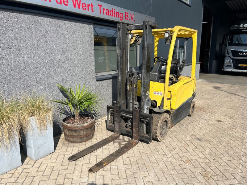 Hyster J 3.0 XN - Carretilla elevadora eléctrica: foto 4 Hyster J 3.0 XN - Carretilla elevadora eléctrica: foto 4