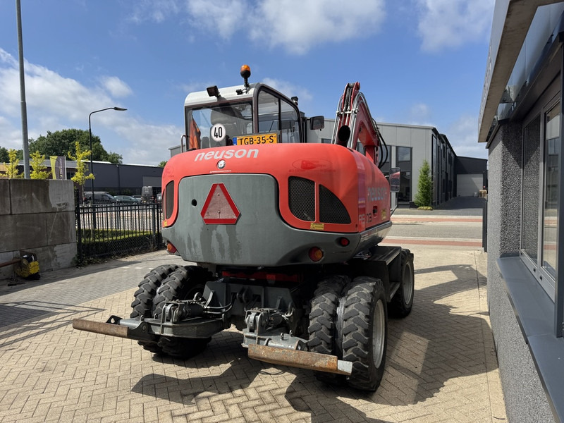 Autogrúa Neuson 9503 WD Mobiele Kraan 2009 Palletvork, Stenenklem, 2x Bak 8860hours Deutz Diesel: foto 8