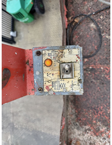 Plataforma de tijeras Skyjack SJ 6832RT Schaarhoogwerker SCISSOR 2014 4X4 Kubota Diesel 12M Werkhoogte: foto 16 Plataforma de tijeras Skyjack SJ 6832RT Schaarhoogwerker SCISSOR 2014 4X4 Kubota Diesel 12M Werkhoogte: foto 16