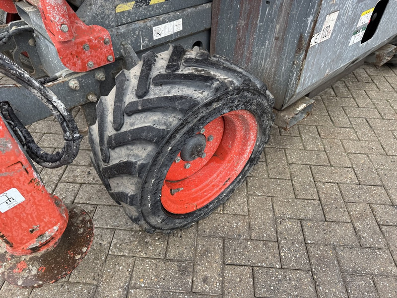 Plataforma de tijeras Skyjack SJ 6832RT Schaarhoogwerker SCISSOR 2014 4X4 Kubota Diesel 12M Werkhoogte: foto 9 Plataforma de tijeras Skyjack SJ 6832RT Schaarhoogwerker SCISSOR 2014 4X4 Kubota Diesel 12M Werkhoogte: foto 9