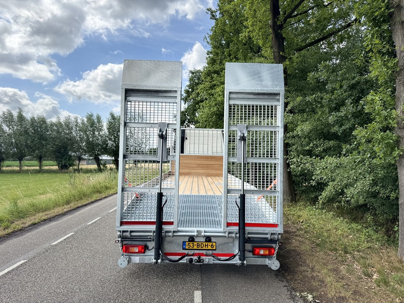 Volvo FM 420 6X2 Machine Transporter / Oprij Vrachtwagen 2013 / EURO 6 / 550DKM / APK 7-26 / Steering Wheel - Camión portavehículos: foto 5 Volvo FM 420 6X2 Machine Transporter / Oprij Vrachtwagen 2013 / EURO 6 / 550DKM / APK 7-26 / Steering Wheel - Camión portavehículos: foto 5