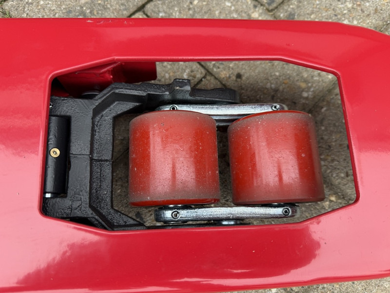 Transpaleta nuevo hand pallet truck 2000 kg LWPW weegsysteem weeg palletwagen Nieuw 2025 hand pallet truck 2000 kg LWPW weegsysteem weeg palletwagen Nieuw 2025: foto 14