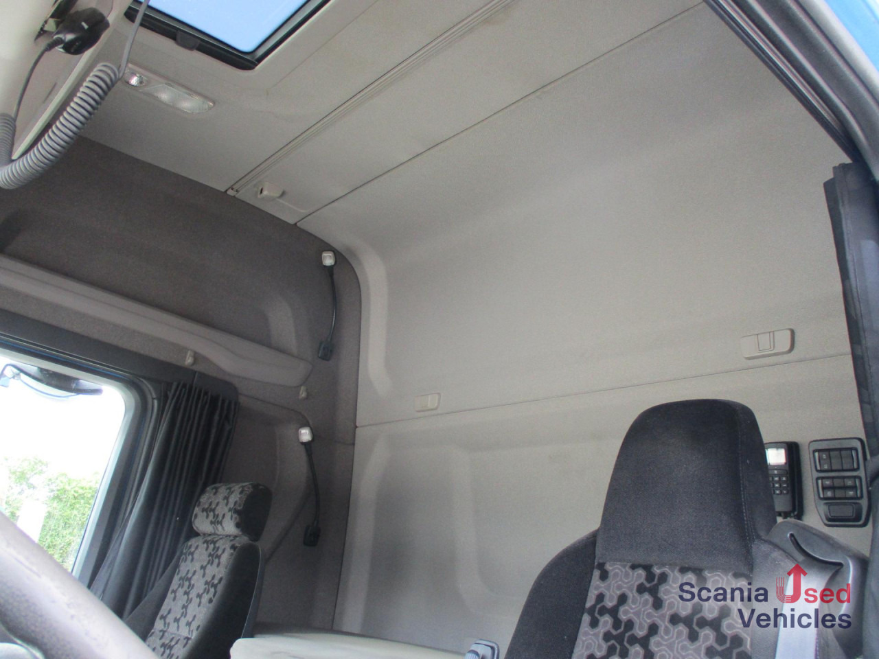 Cabeza tractora SCANIA R 410 A4x2NA LNG: foto 14