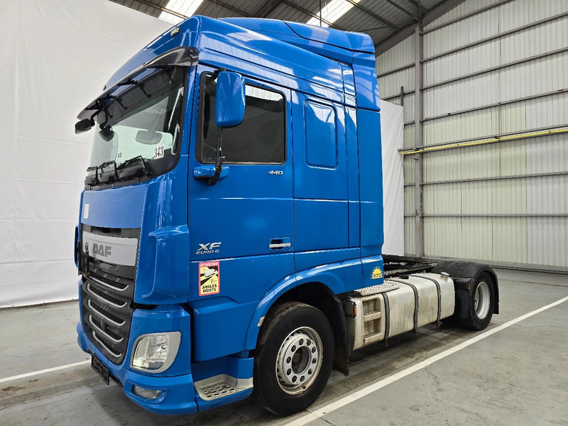 DAF XF 440 EURO 6 / AIRCO - Cabeza tractora: foto 1 DAF XF 440 EURO 6 / AIRCO - Cabeza tractora: foto 1
