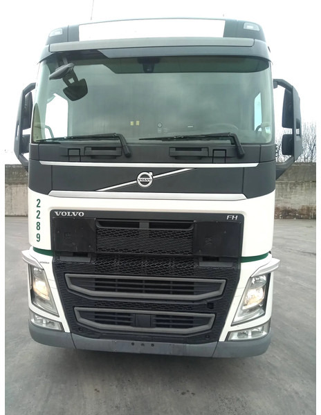 Volvo FH 460 EURO 6 / AUTOMATIC / AIRCO - Cabeza tractora: foto 4 Volvo FH 460 EURO 6 / AUTOMATIC / AIRCO - Cabeza tractora: foto 4