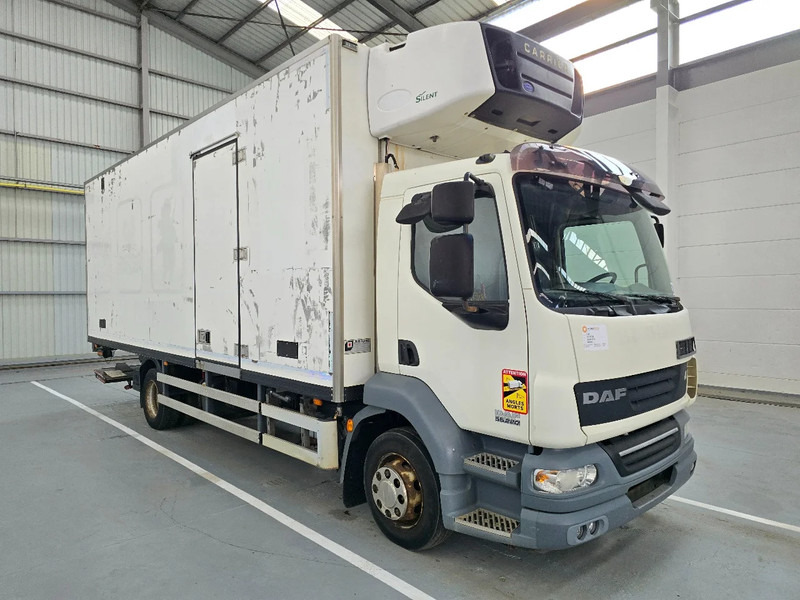 DAF LF 55.220 EURO 5 / CARRIER / MULTITEMPERATUUR / DHOLLANDIA - Camión frigorífico: foto 3 DAF LF 55.220 EURO 5 / CARRIER / MULTITEMPERATUUR / DHOLLANDIA - Camión frigorífico: foto 3