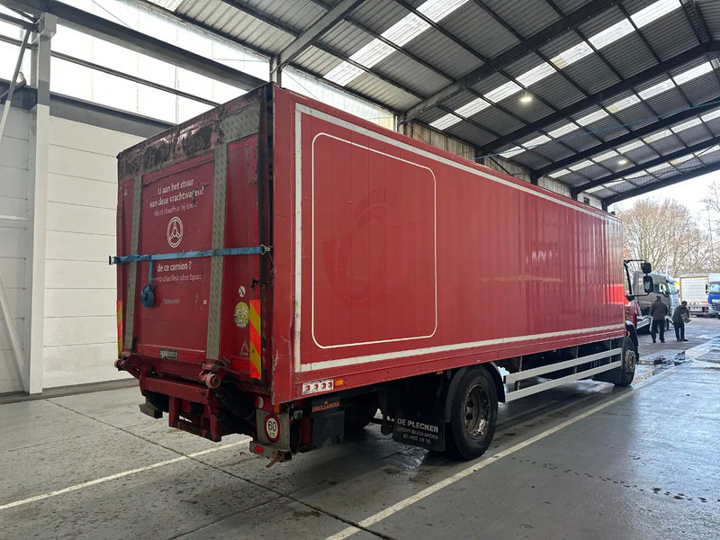 DAF LF 55.220 MANUEL - Camión caja cerrada: foto 4 DAF LF 55.220 MANUEL - Camión caja cerrada: foto 4