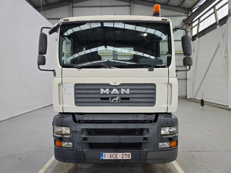 MAN TGS 28.360 6x2 / AIRCO / LIFTAS - Camión multibasculante: foto 2 MAN TGS 28.360 6x2 / AIRCO / LIFTAS - Camión multibasculante: foto 2