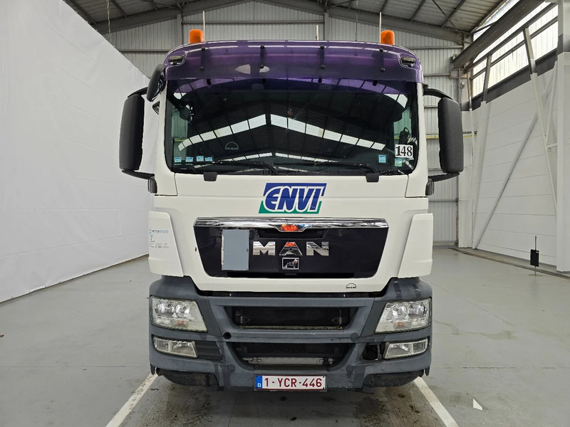 MAN TGS 28.440 6x2 / EURO 5 / AIRCO / LIFTAS / 10 roues - 10 tyres - Camión chasis: foto 2 MAN TGS 28.440 6x2 / EURO 5 / AIRCO / LIFTAS / 10 roues - 10 tyres - Camión chasis: foto 2