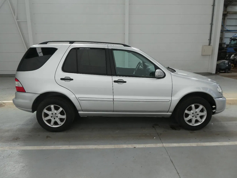 SUV/ Todoterreno Mercedes-Benz M-Klasse ML 270 CDI 4x4: foto 6