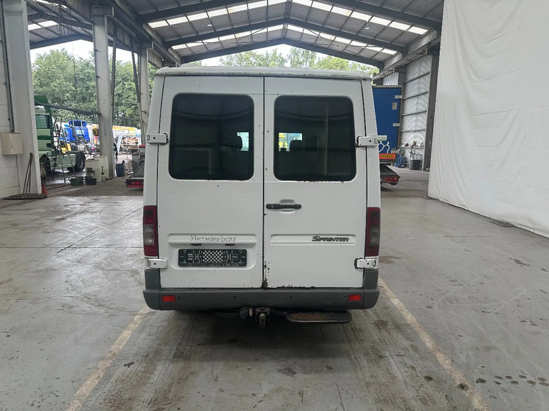 Mercedes-Benz Sprinter 316 EURO 3 - Furgoneta pequeña: foto 4 Mercedes-Benz Sprinter 316 EURO 3 - Furgoneta pequeña: foto 4