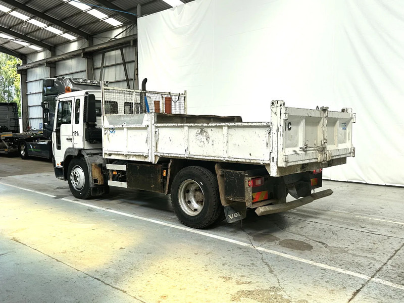 Volvo FL 6 15 / EURO 3 / LAMMES-LAMMES / BLATT-BLATT / SPRING-SPRING - Camión volquete: foto 3 Volvo FL 6 15 / EURO 3 / LAMMES-LAMMES / BLATT-BLATT / SPRING-SPRING - Camión volquete: foto 3