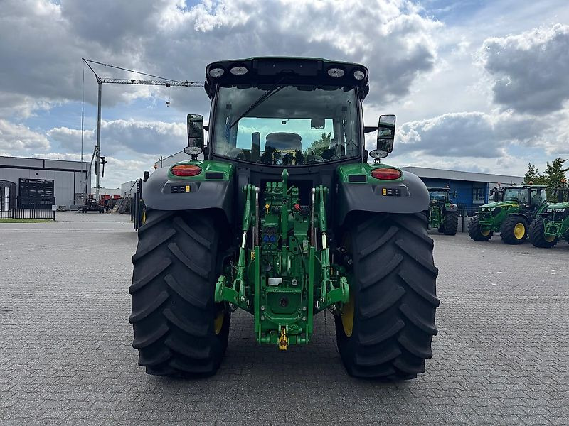 John Deere 6R155 AP 50KM COMMAND-PRO 2023 1190 UUR!!! - Tractor: foto 3 John Deere 6R155 AP 50KM COMMAND-PRO 2023 1190 UUR!!! - Tractor: foto 3