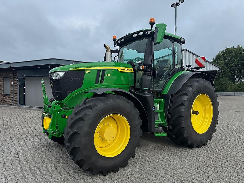 John Deere 6R250 AP 50KM G5-PLUS FH+FA 2024 875 UUR!!! - Tractor: foto 1 John Deere 6R250 AP 50KM G5-PLUS FH+FA 2024 875 UUR!!! - Tractor: foto 1