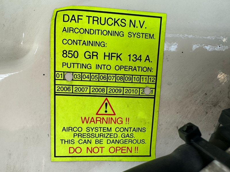 Cabeza tractora DAF FT CF85.460 SpaceCab Manual gearbox 2x Fueltank: foto 19