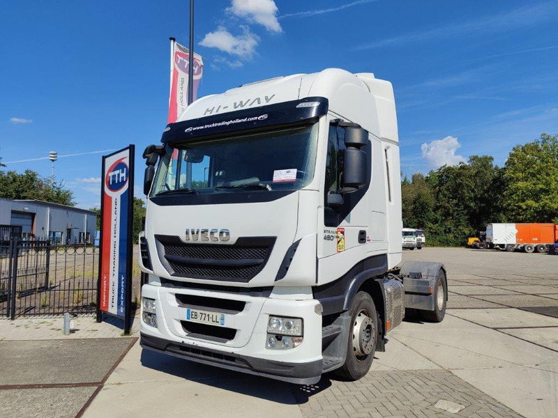 Iveco AS440S48T/P HI-WAY 480 Retarder Euro6 - Cabeza tractora: foto 2 Iveco AS440S48T/P HI-WAY 480 Retarder Euro6 - Cabeza tractora: foto 2