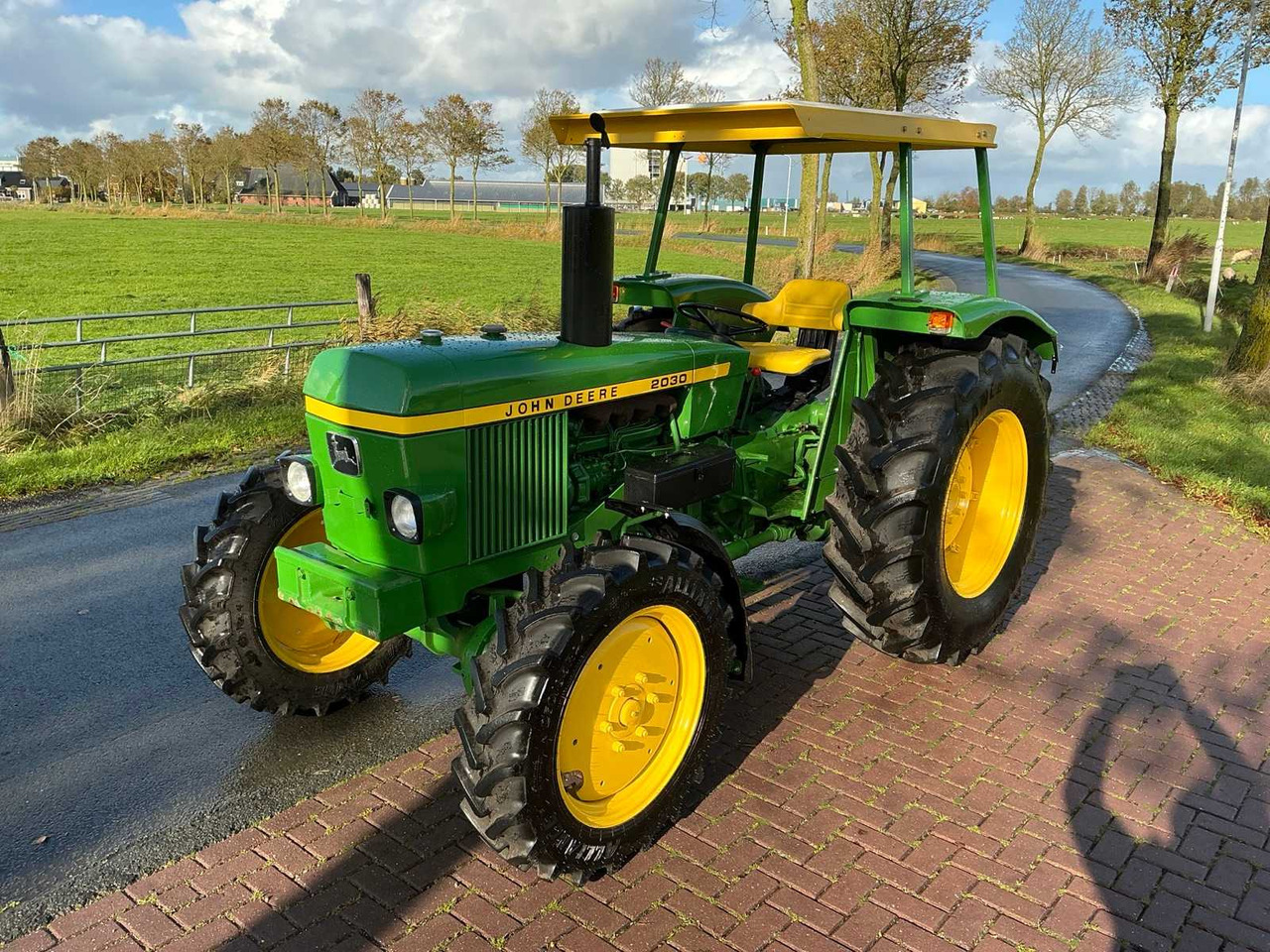 1977 JOHN DEERE 2030S ALL-WHEEL DRIVE FARM TRACTOR - Tractor: foto 2 1977 JOHN DEERE 2030S ALL-WHEEL DRIVE FARM TRACTOR - Tractor: foto 2