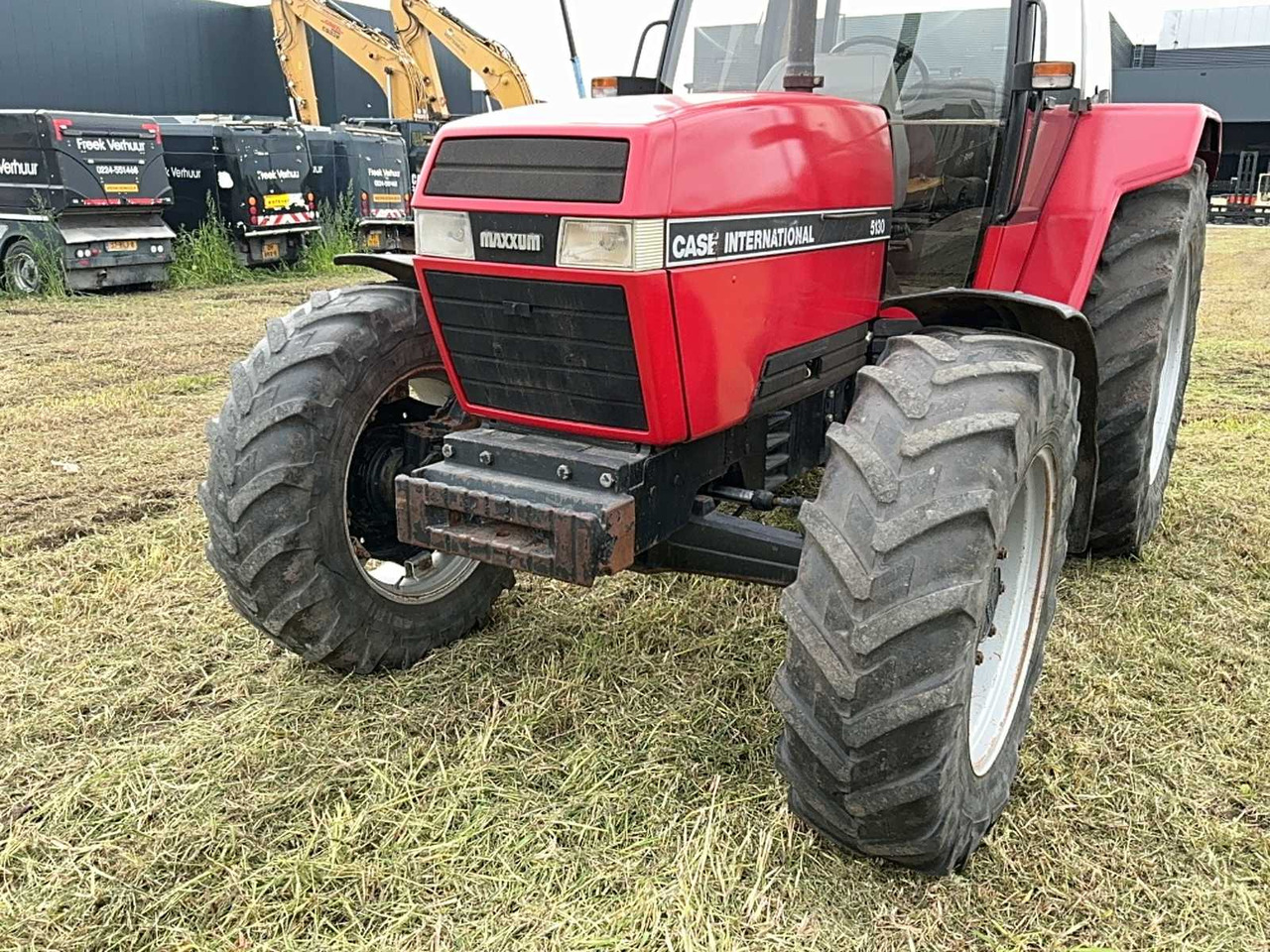 Tractor 1990 CASE INTERNATIONAL 5130 ALL-WHEEL DRIVE FARM TRACTOR: foto 9 Tractor 1990 CASE INTERNATIONAL 5130 ALL-WHEEL DRIVE FARM TRACTOR: foto 9