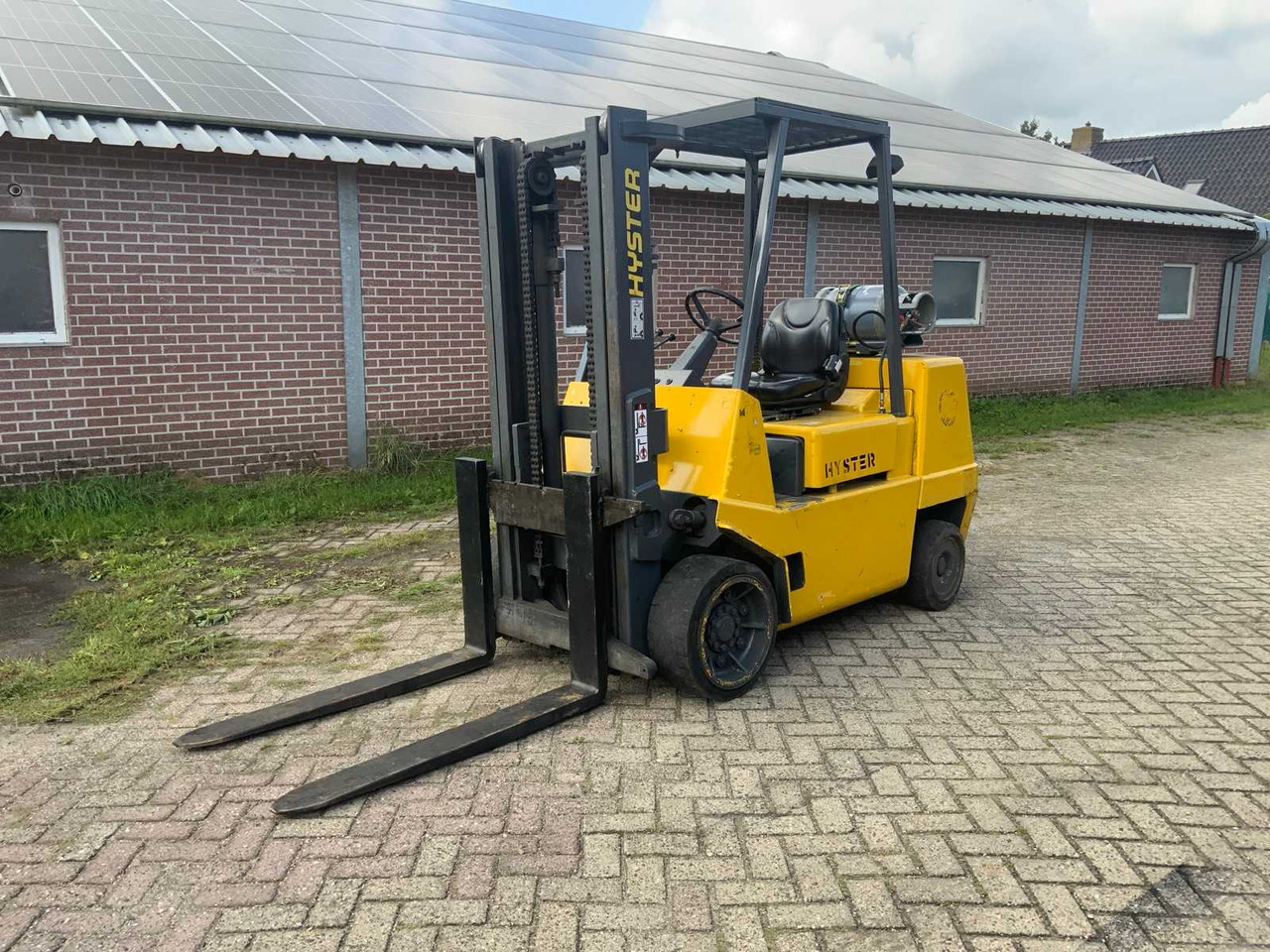 1999 HYSTER S4.00XL FORKLIFT TRUCK - Carretilla elevadora: foto 1 1999 HYSTER S4.00XL FORKLIFT TRUCK - Carretilla elevadora: foto 1