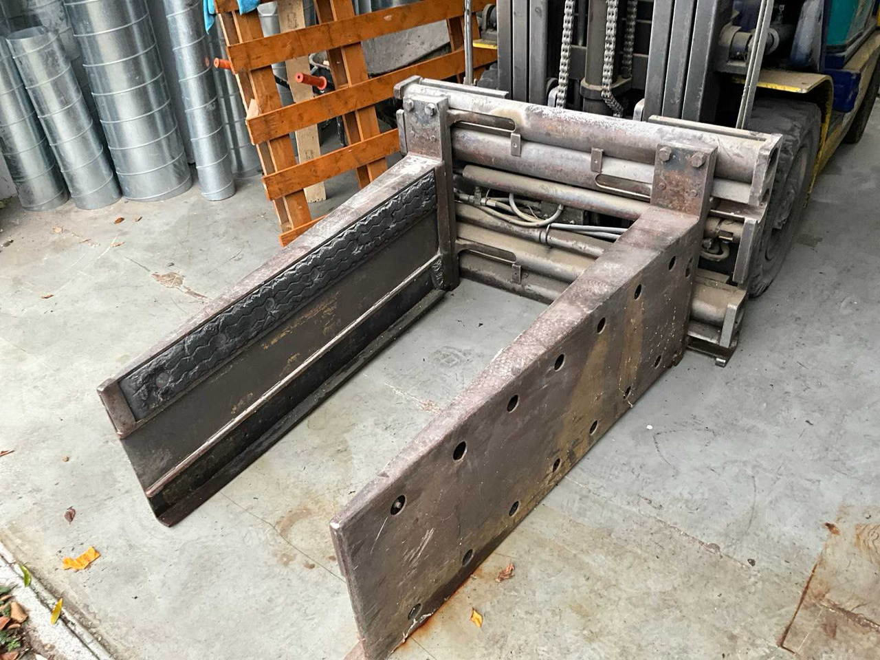 1999 KOMATSU FG25T12 FORKLIFT - Carretilla elevadora: foto 4 1999 KOMATSU FG25T12 FORKLIFT - Carretilla elevadora: foto 4