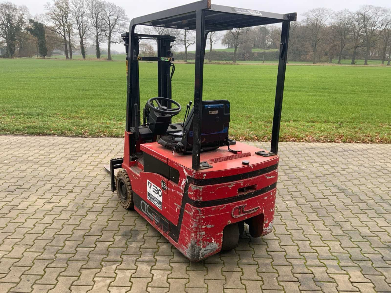 1999 WEBO MK15-29 FORKLIFT - Carretilla elevadora: foto 4 1999 WEBO MK15-29 FORKLIFT - Carretilla elevadora: foto 4
