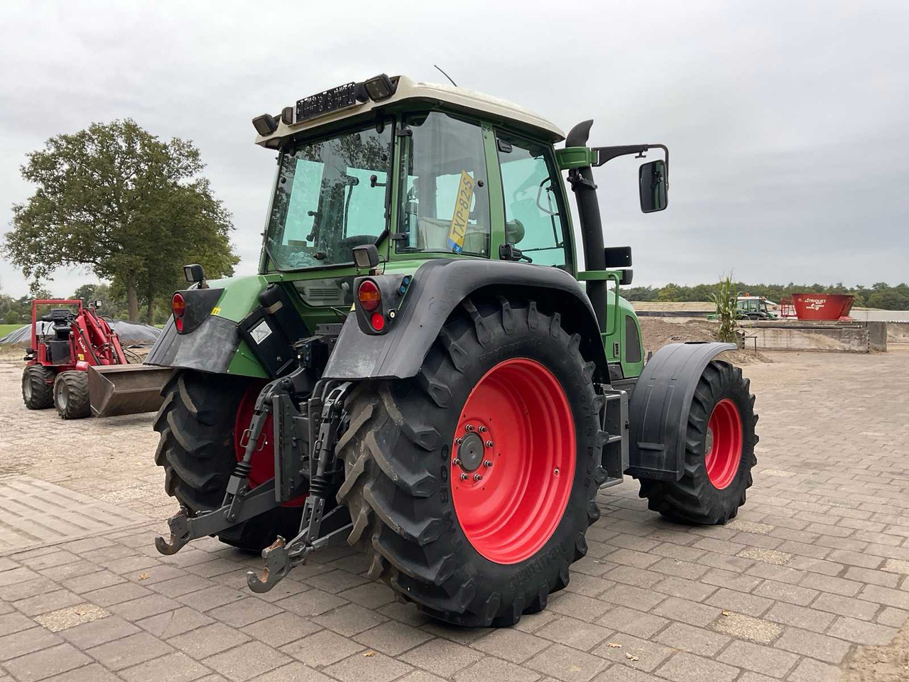2000 FENDT FARMER 410 VARIO ALL-WHEEL DRIVE FARM TRACTOR - Tractor: foto 5 2000 FENDT FARMER 410 VARIO ALL-WHEEL DRIVE FARM TRACTOR - Tractor: foto 5