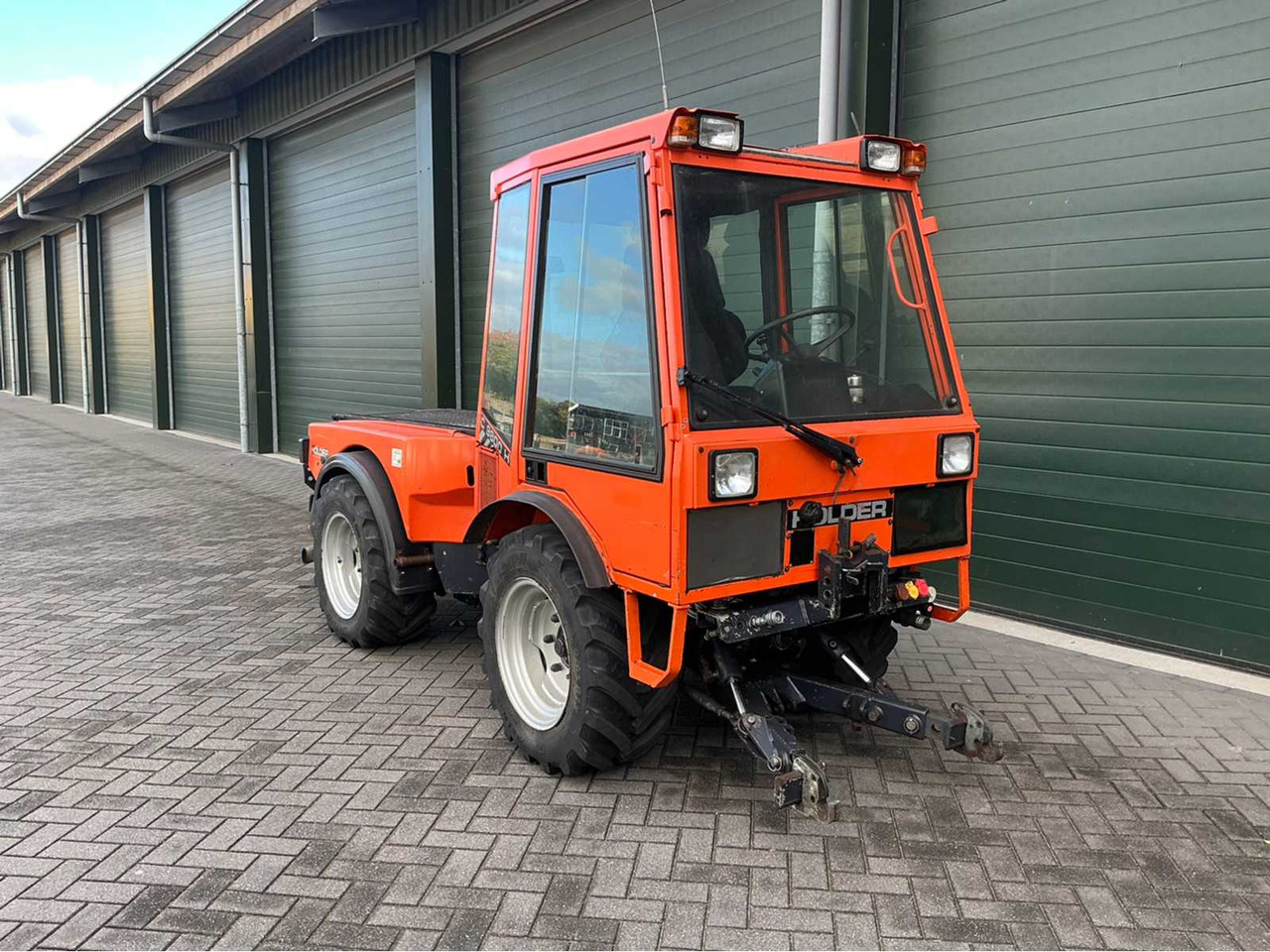 2001 HOLDER C9800H TOOL CARRIER - Tractor: foto 4 2001 HOLDER C9800H TOOL CARRIER - Tractor: foto 4