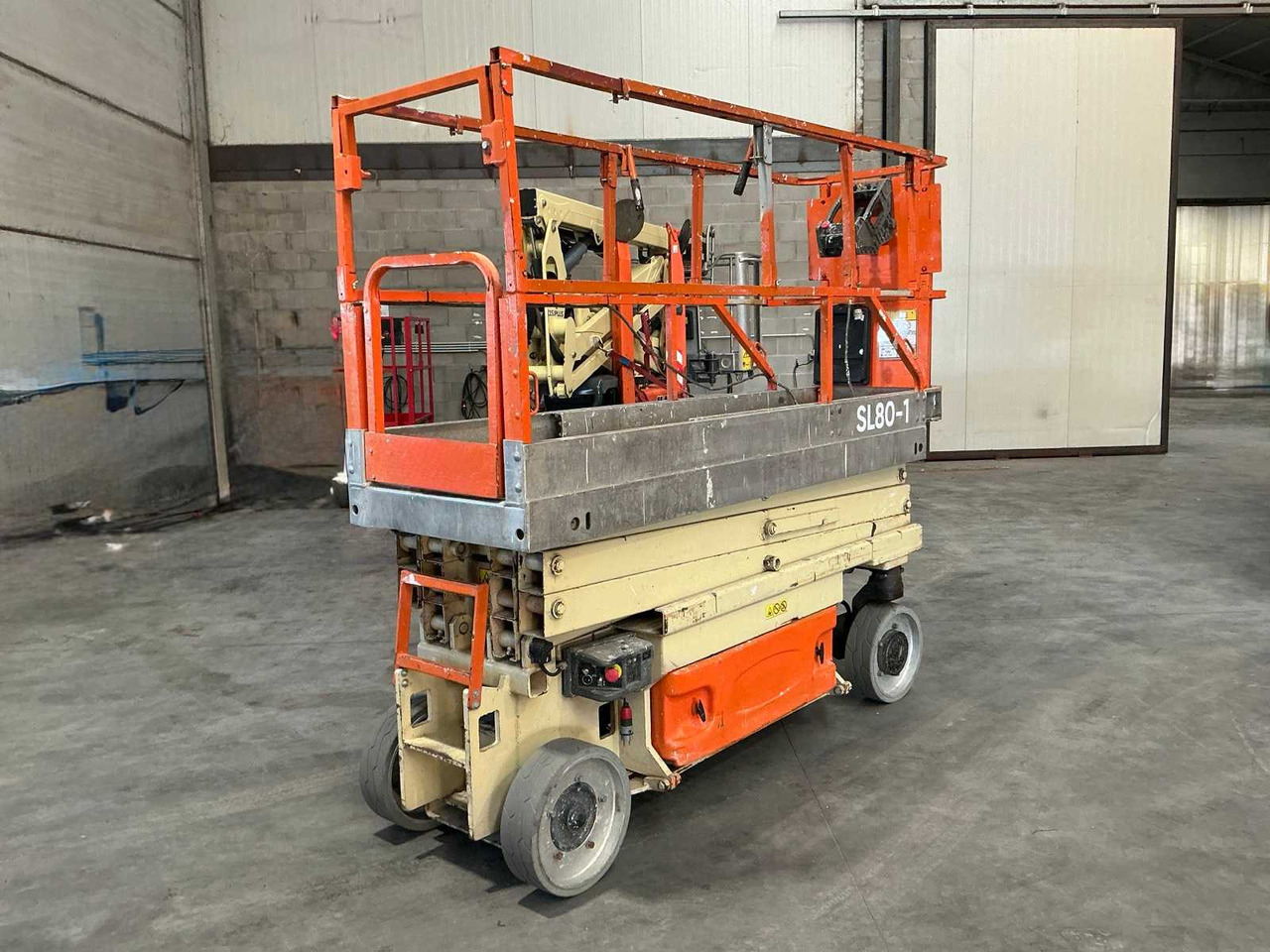 2006 JLG 2030ES SCISSOR LIFT - Plataforma elevadora: foto 5 2006 JLG 2030ES SCISSOR LIFT - Plataforma elevadora: foto 5